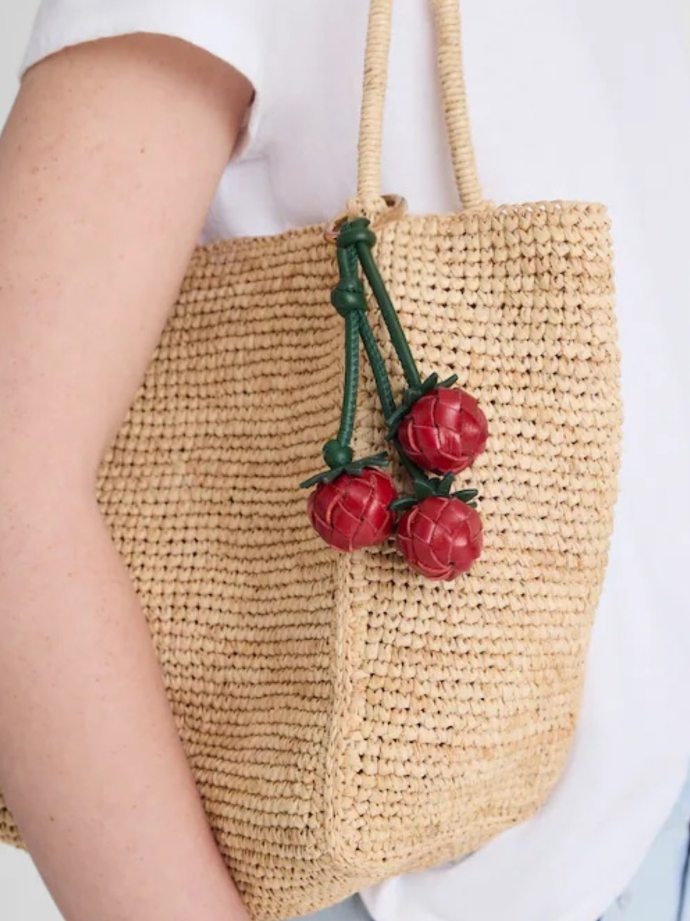 New! Madewell Woven Tomato Bag Charm in Leather Scarlett - Picture 3 of 9